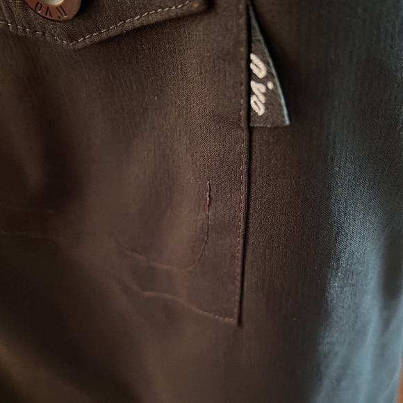 Nivo Women’s black skort with zipper pockets size 14 Preloved - Picture 5 of 9